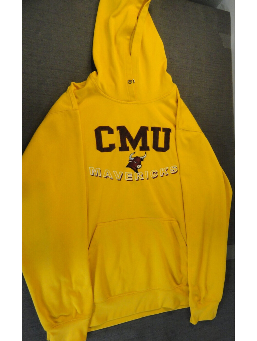 COLOSSEUM CI SPORT COLORADO MESA MAVERICKS GOLD PULLOVER HOODIE MEN'S LARGE